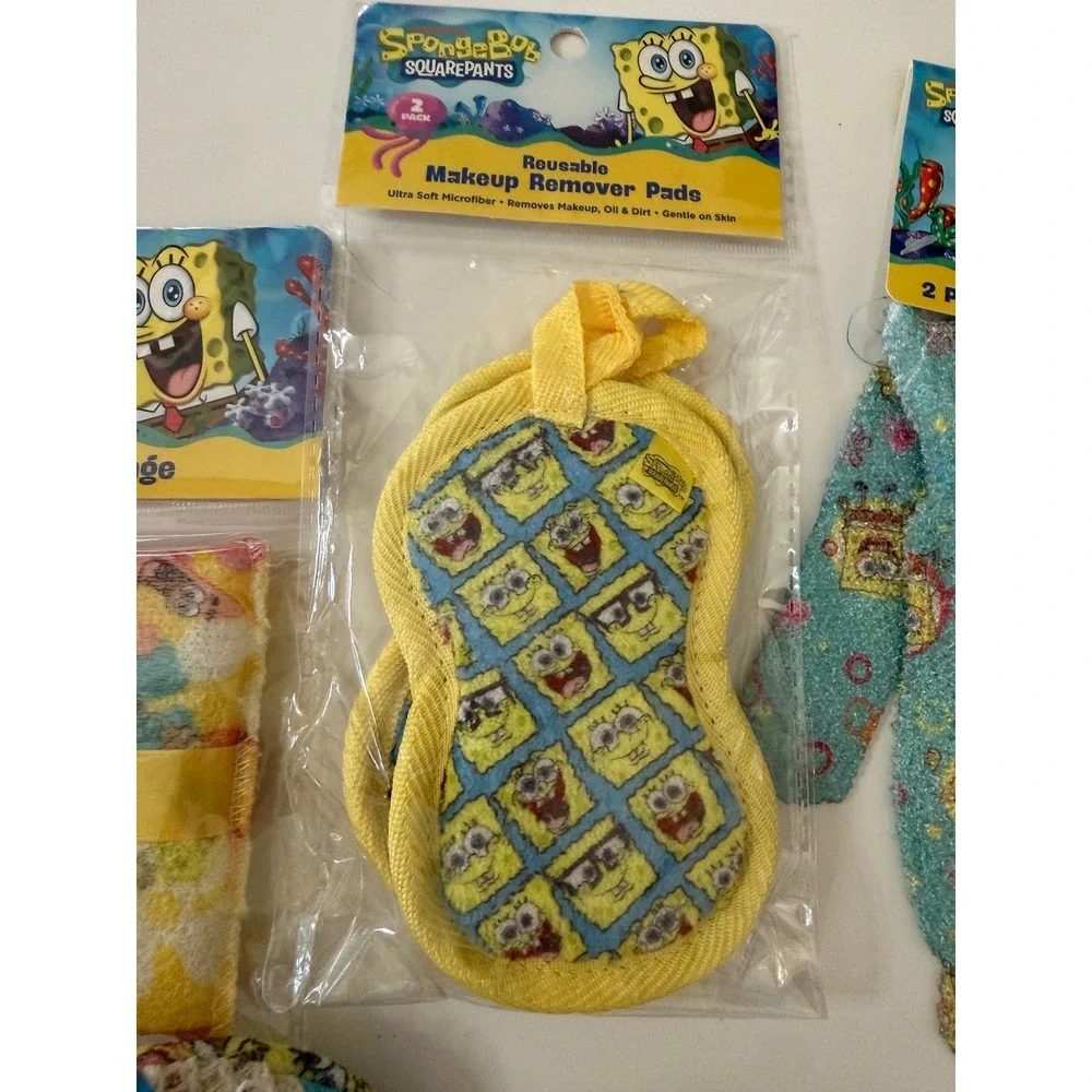 SpongeBob SquarePants Accessory Bundle Spa Headband Sunglasses Lip Balm Bath Set